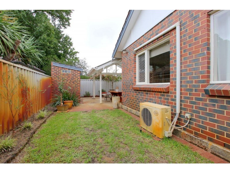 13 Leeds Street, Dianella WA 6059