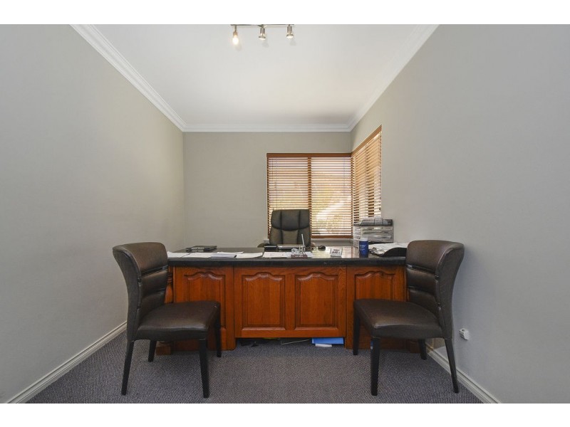 29 Cherrywood Avenue, Dianella WA 6059