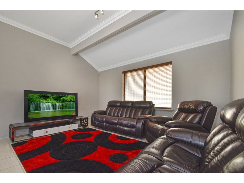 29 Cherrywood Avenue, Dianella WA 6059