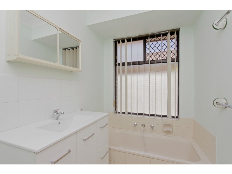 90 Caridean Street, Heathridge WA 6027