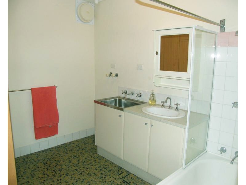 180/12 Wall Street, Maylands WA 6051