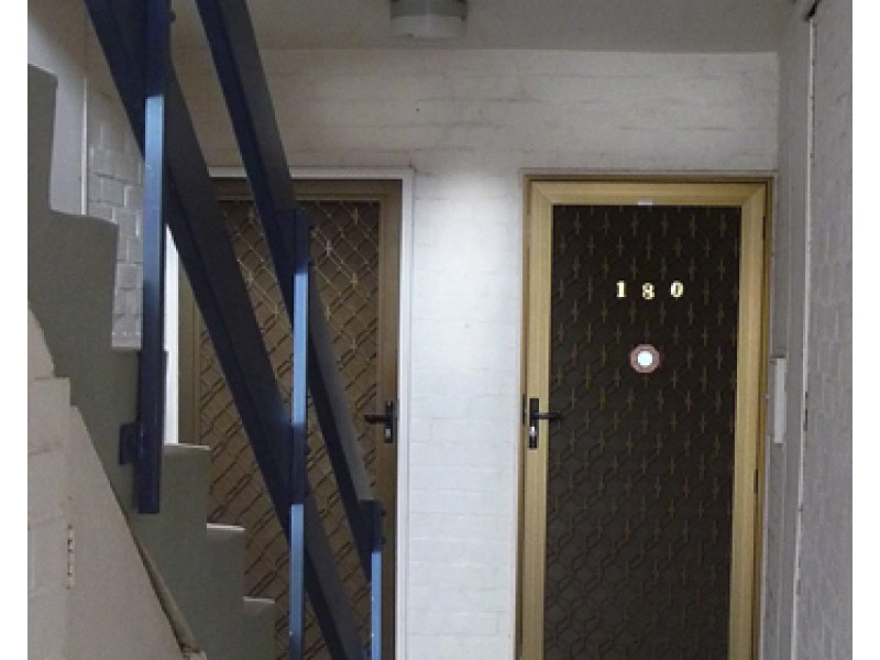 180/12 Wall Street, Maylands WA 6051