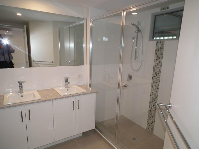 5/70 West Churchill Avenue, Munster WA 6166