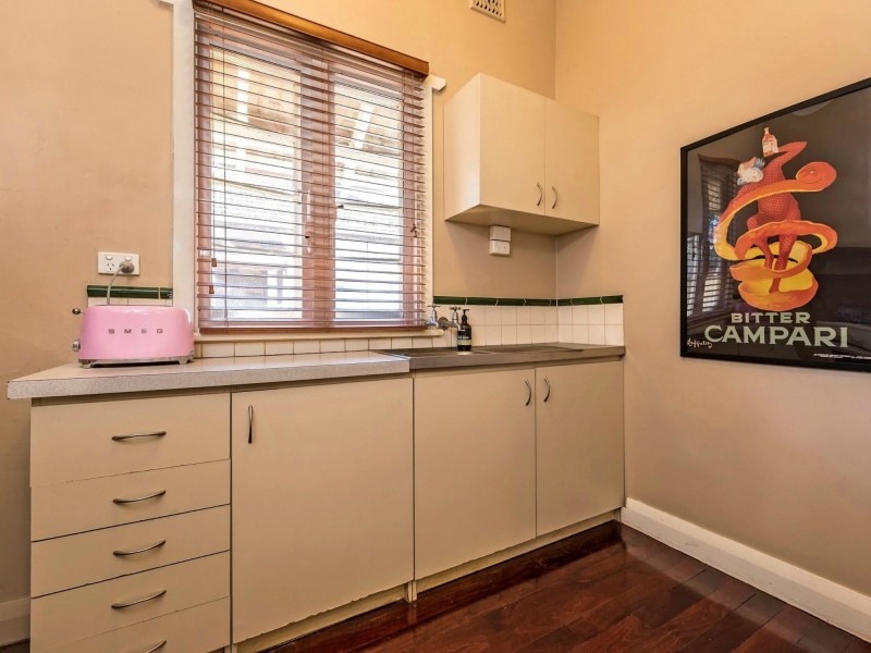 76 Anzac Terrace, Bassendean WA 6054