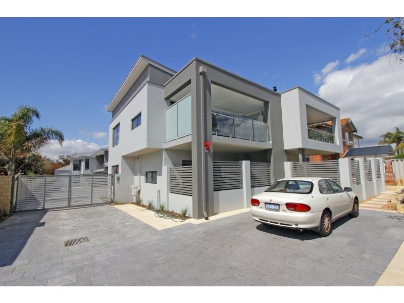 2/16 Watson Place, Maylands WA 6051