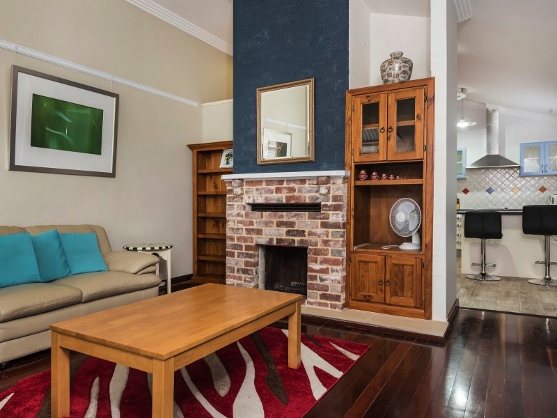 28A James St, Guildford WA 6055