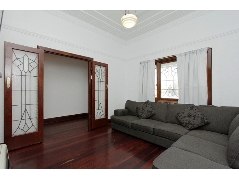 47 Leake St, Bayswater WA 6053