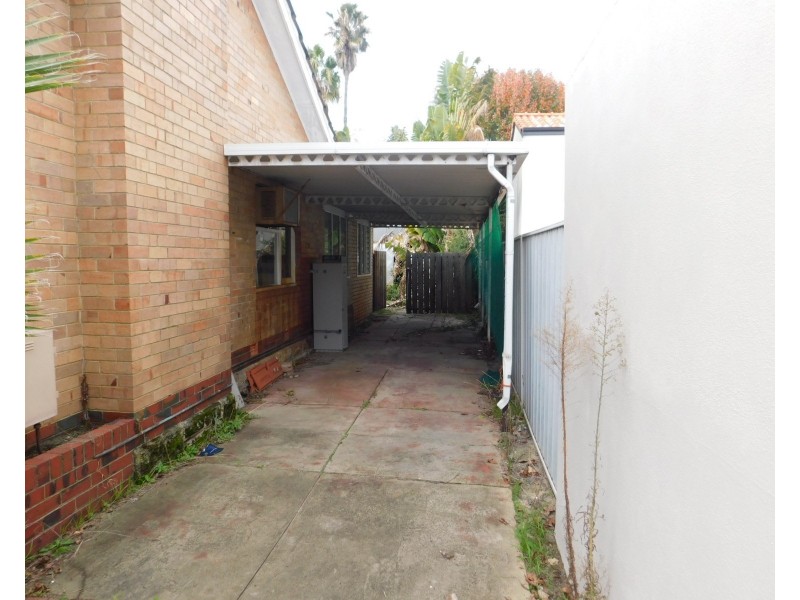 120 Mary St, Como WA 6152