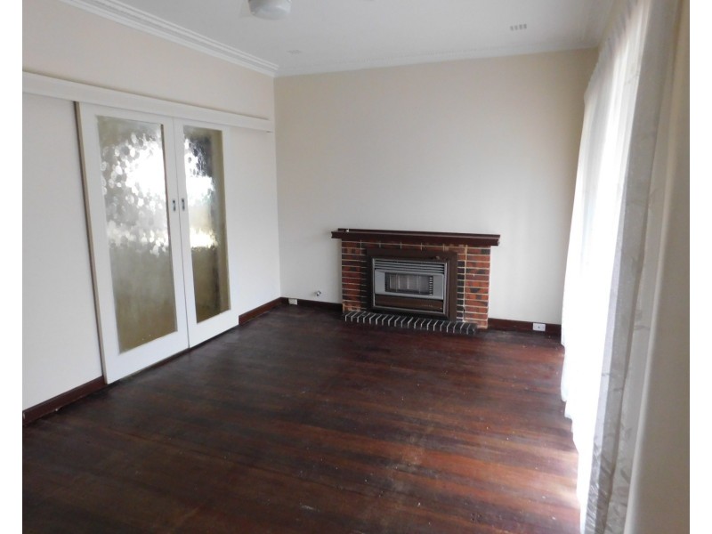 120 Mary St, Como WA 6152