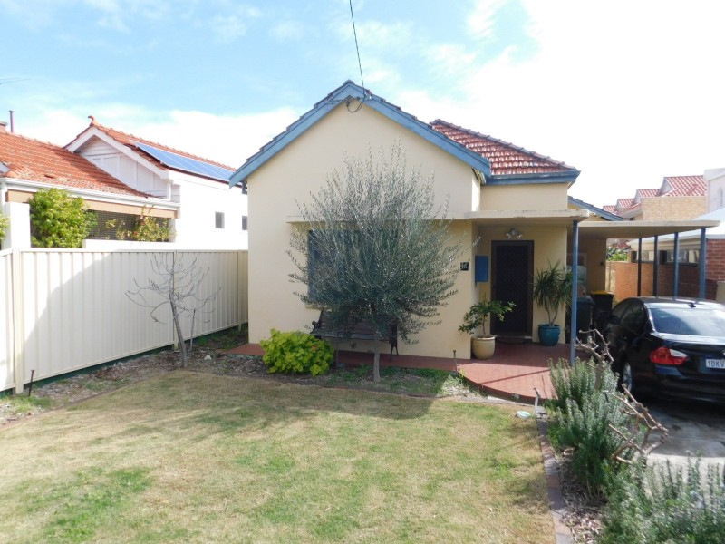 351 Stirling St, Highgate WA 6003