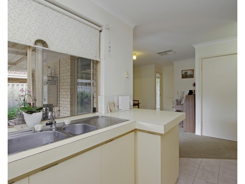 7/43 Chesterton Rd, Bassendean WA 6054