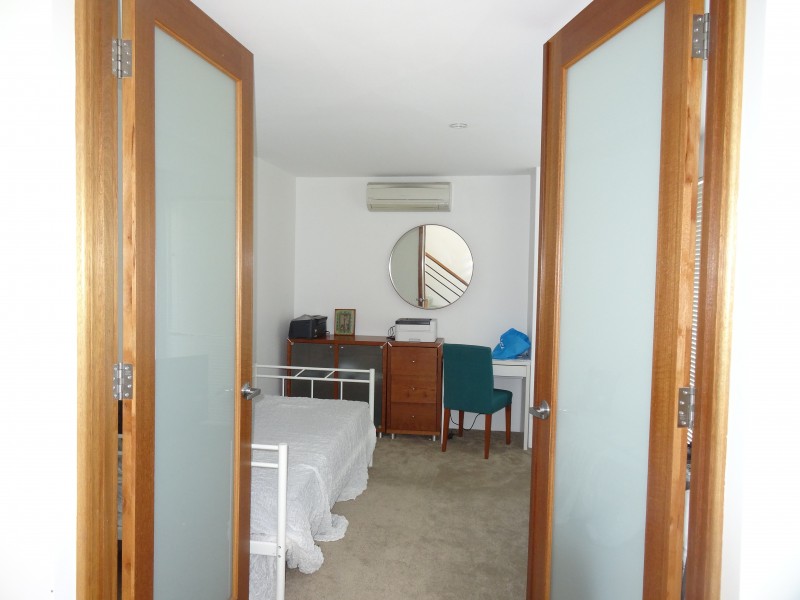 2/2 Johnson Rd, Maylands WA 6051