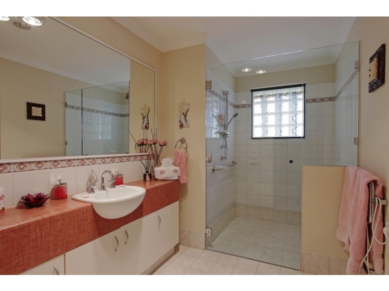 7D Turner Rd, Kelmscott WA 6111