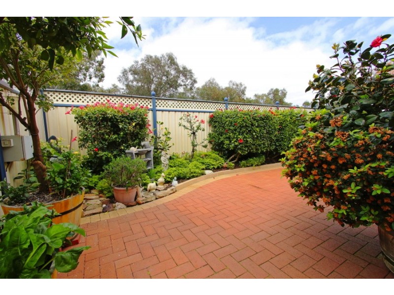 7D Turner Rd, Kelmscott WA 6111