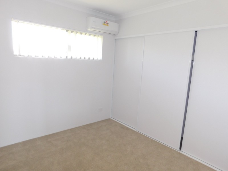 4/107 Odin Rd, Innaloo WA 6018