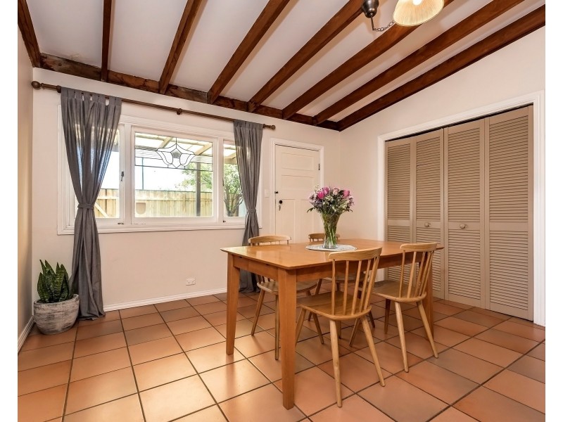 10 Cyril St, Bassendean WA 6054