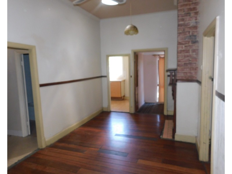 131 Beechboro Rd S, Bayswater WA 6053