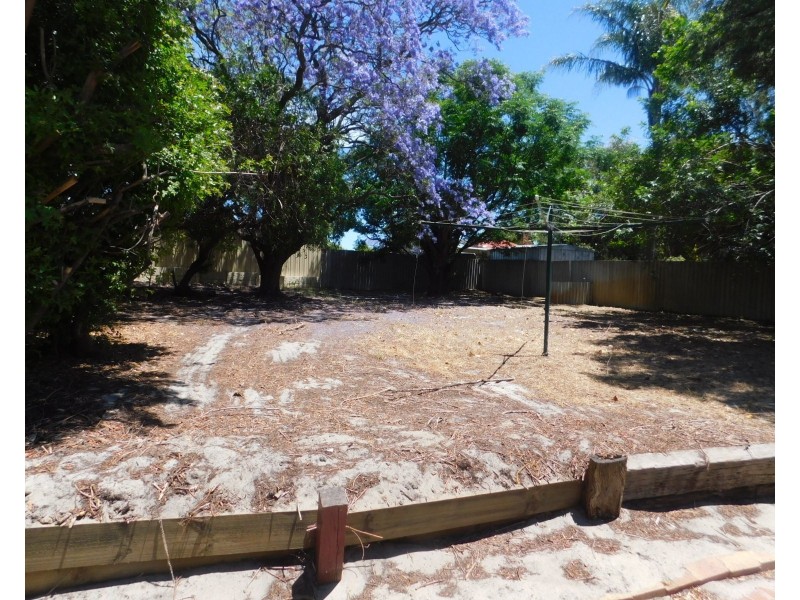 131 Beechboro Rd S, Bayswater WA 6053