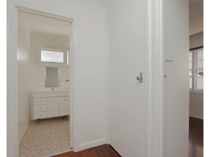 29 Colne Way, Girrawheen WA 6064