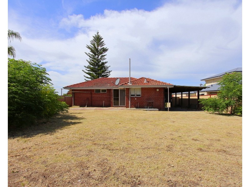 29 Colne Way, Girrawheen WA 6064