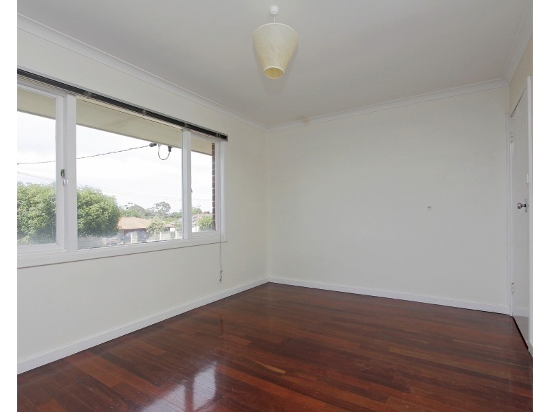 29 Colne Way, Girrawheen WA 6064