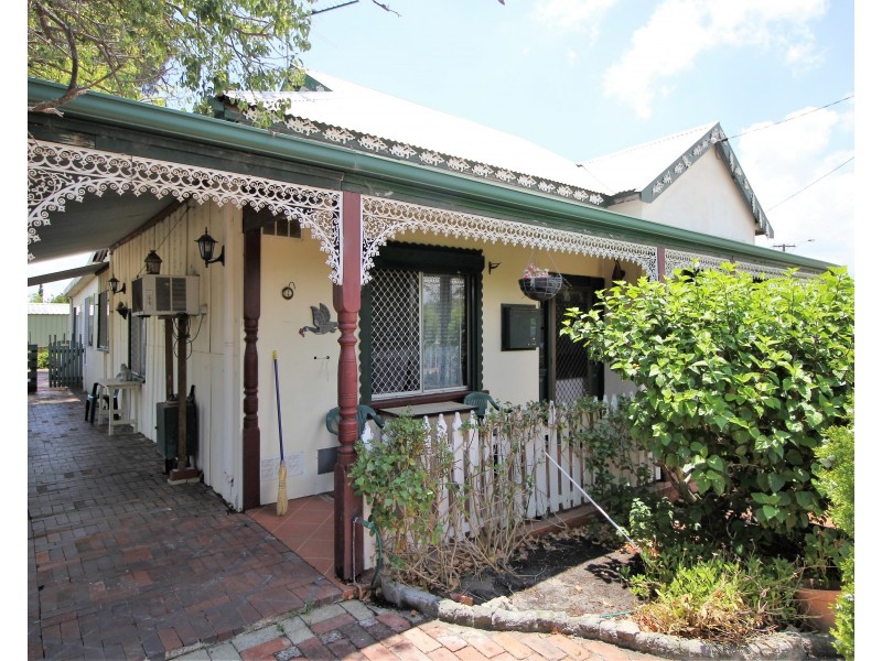 62 Railway Parade, Bassendean WA 6054