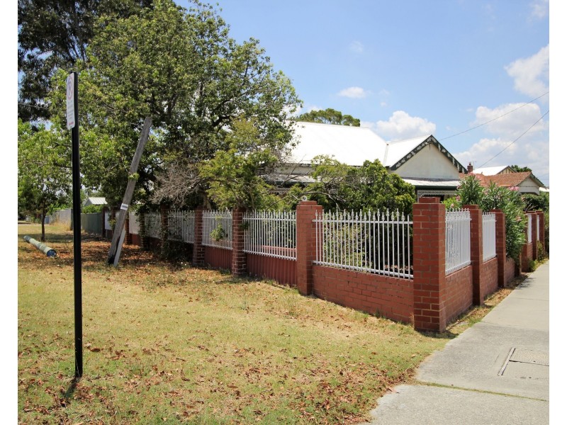 62 Railway Parade, Bassendean WA 6054