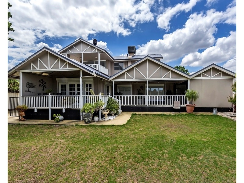 147 River View Ave, South Guildford WA 6055