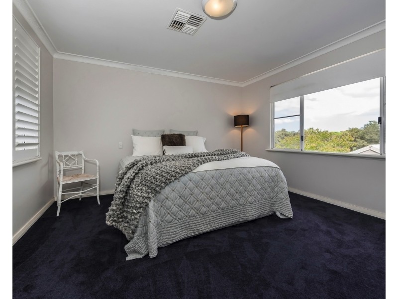 147 River View Ave, South Guildford WA 6055