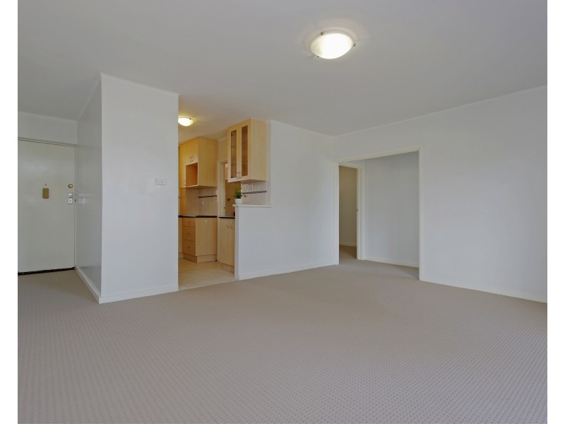 6/71 Golf View St, Yokine WA 6060