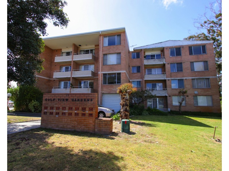 6/71 Golf View St, Yokine WA 6060