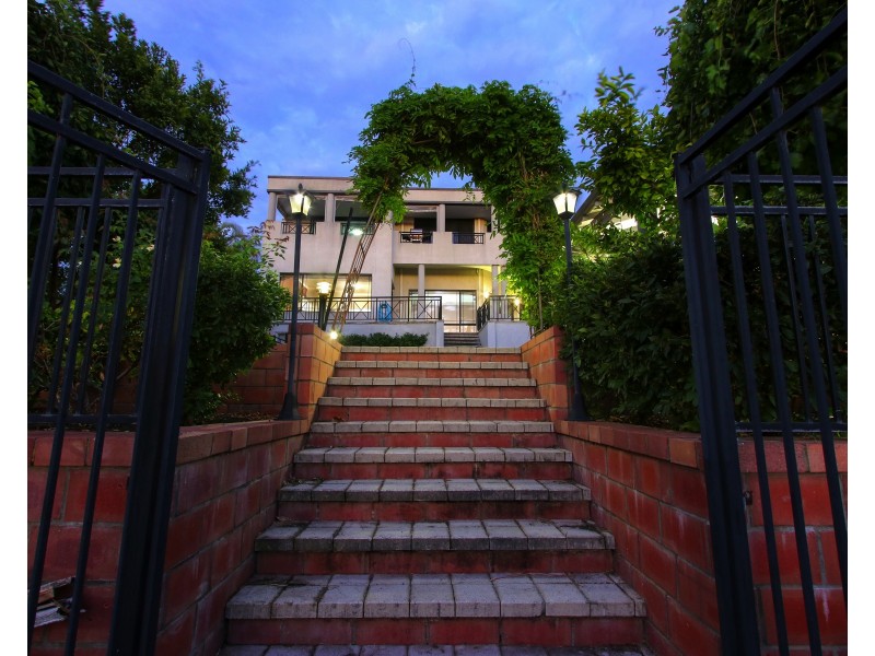 147 Coode St, Bayswater WA 6053