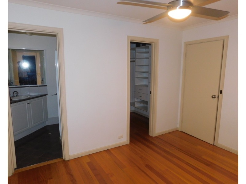 30 Methuen Way, Duncraig WA 6023