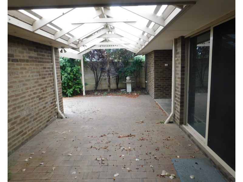 30 Methuen Way, Duncraig WA 6023