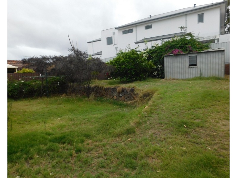 30 Methuen Way, Duncraig WA 6023