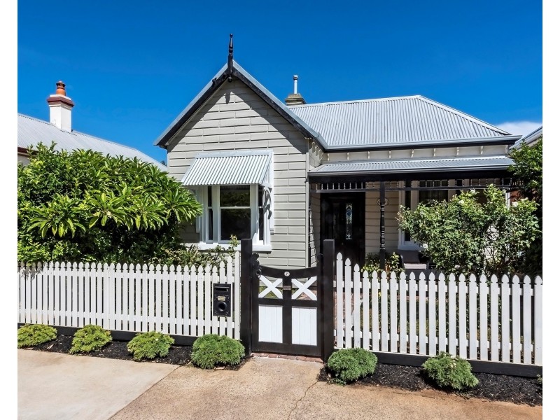 7 Turton Street, Guildford WA 6055