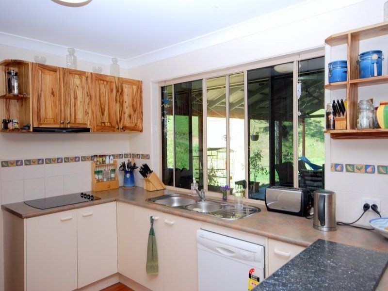 337 AHERNS ROAD CONONDALE Street, Maleny QLD 4552