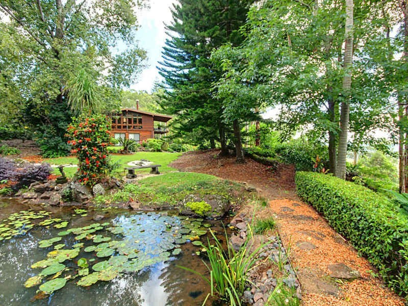 121 Hovard Road, Maleny QLD 4552