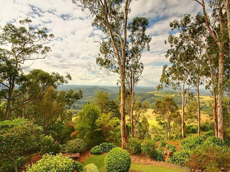 121 Hovard Road, Maleny QLD 4552