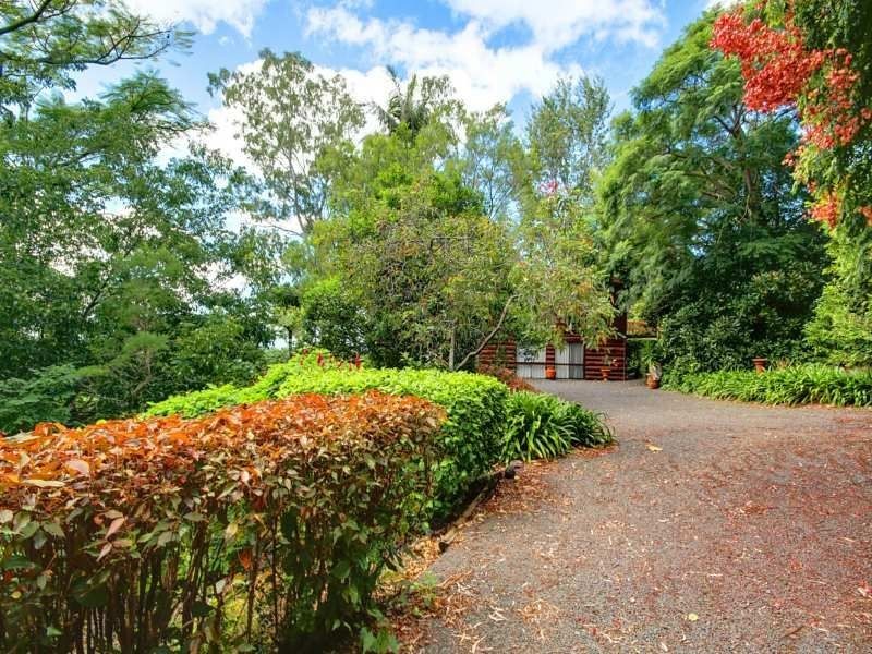 121 Hovard Road, Maleny QLD 4552