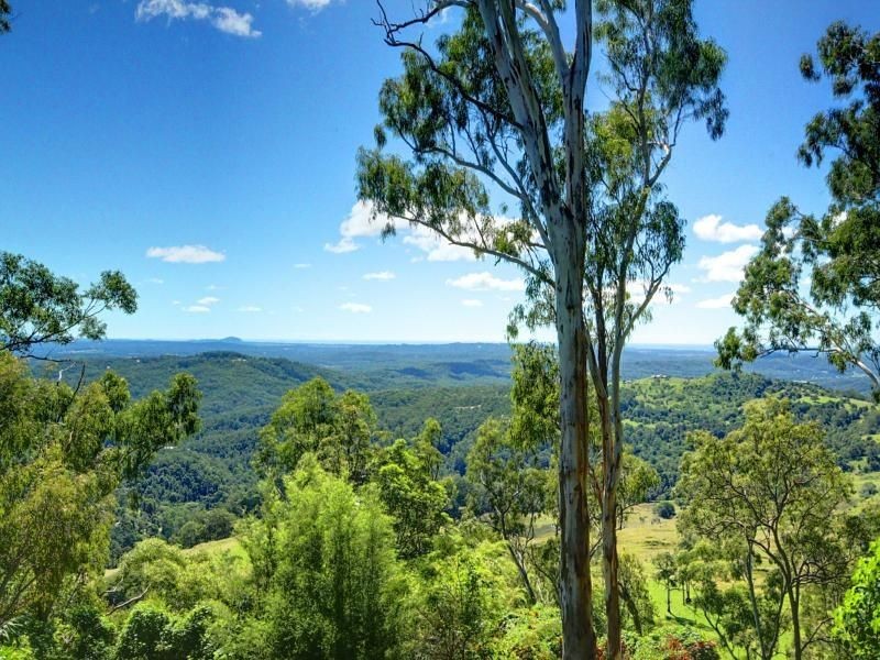 121 Hovard Road, Maleny QLD 4552