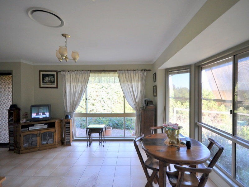 39 Beechwood Avenue, Maleny QLD 4552