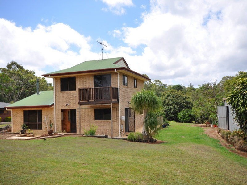 74 Mountain View Road, Maleny QLD 4552