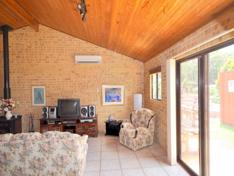 74 Mountain View Road, Maleny QLD 4552