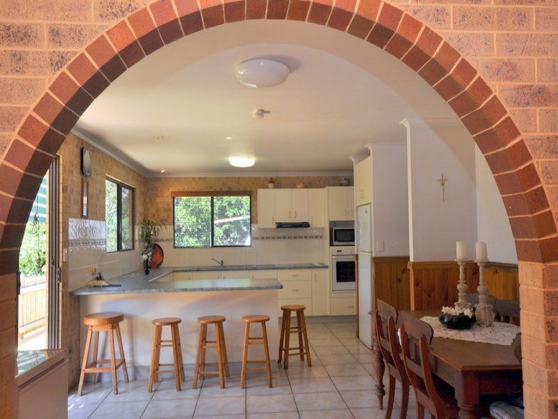 74 Mountain View Road, Maleny QLD 4552