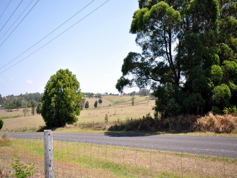 156 Teutoberg Avenue, Maleny QLD 4552