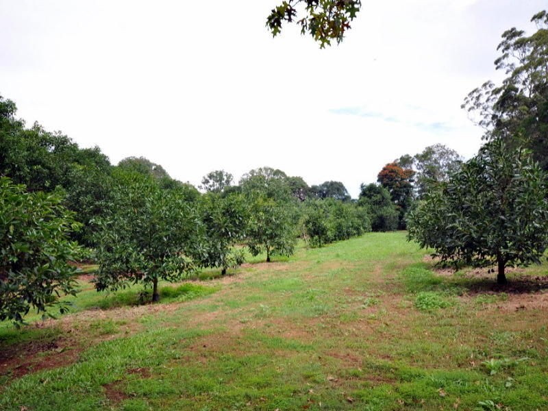 35 Sommer Road, Mapleton QLD 4560