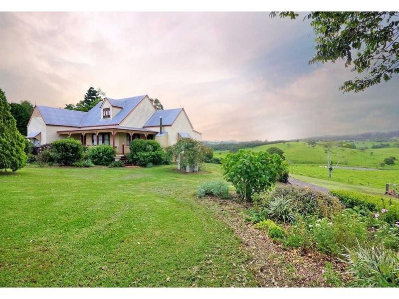 120 Kings Lane, Maleny QLD 4552