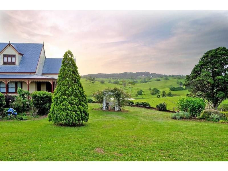 120 Kings Lane, Maleny QLD 4552