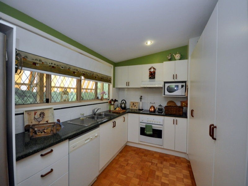 43 Western Avenue, Montville QLD 4560